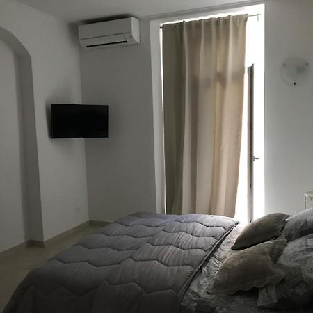 Casa Chicca Hotel ลาสเปเซีย ภายนอก รูปภาพ